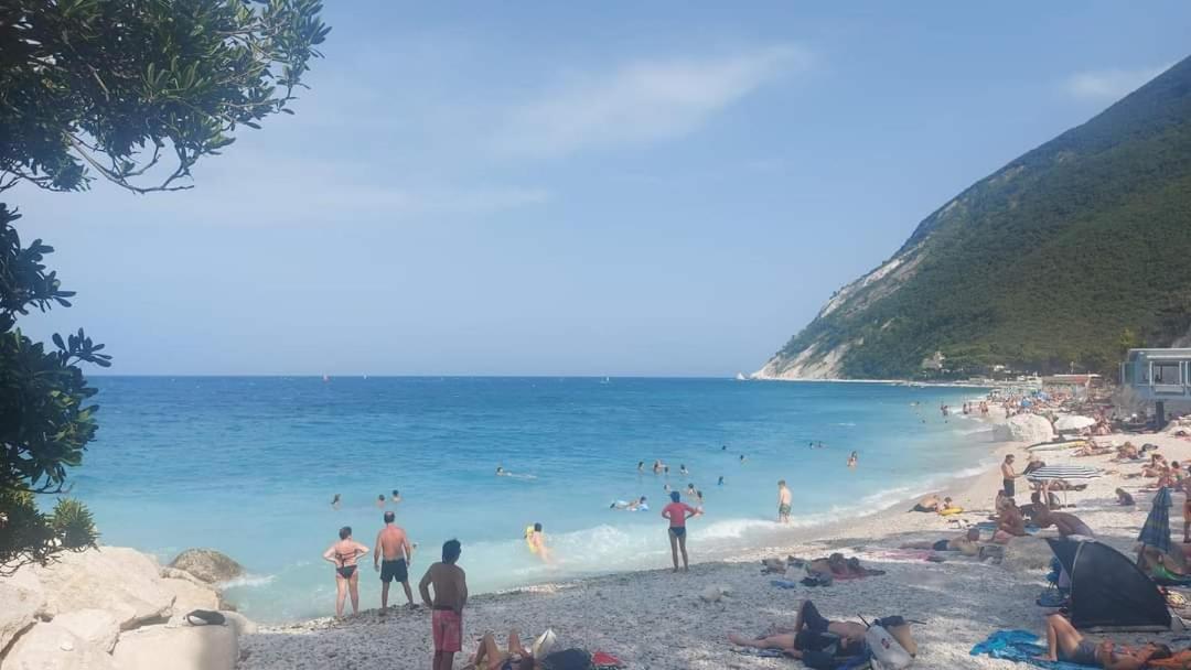 Civico11 Daire Ancona Dış mekan fotoğraf