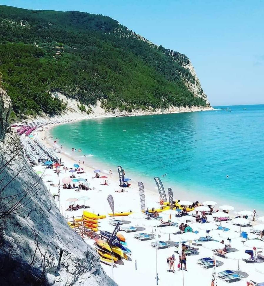 Civico11 Daire Ancona Dış mekan fotoğraf